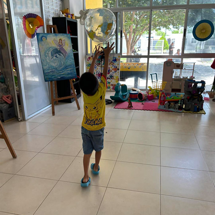 foto niños abrazándose