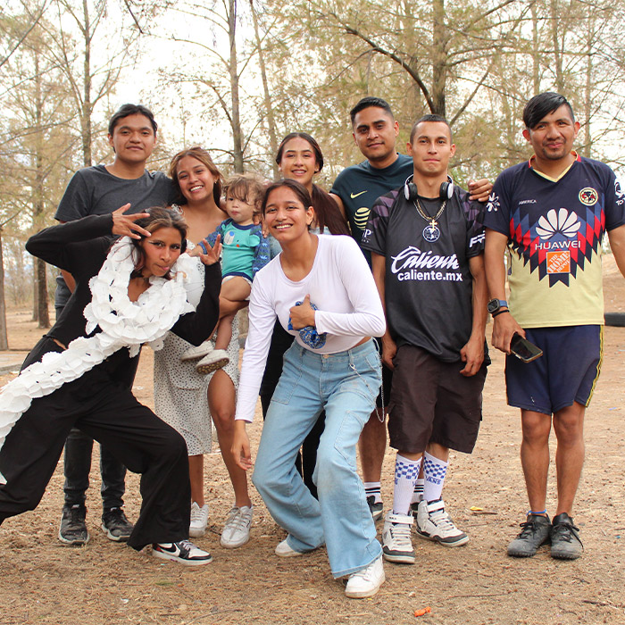 foto niños abrazándose