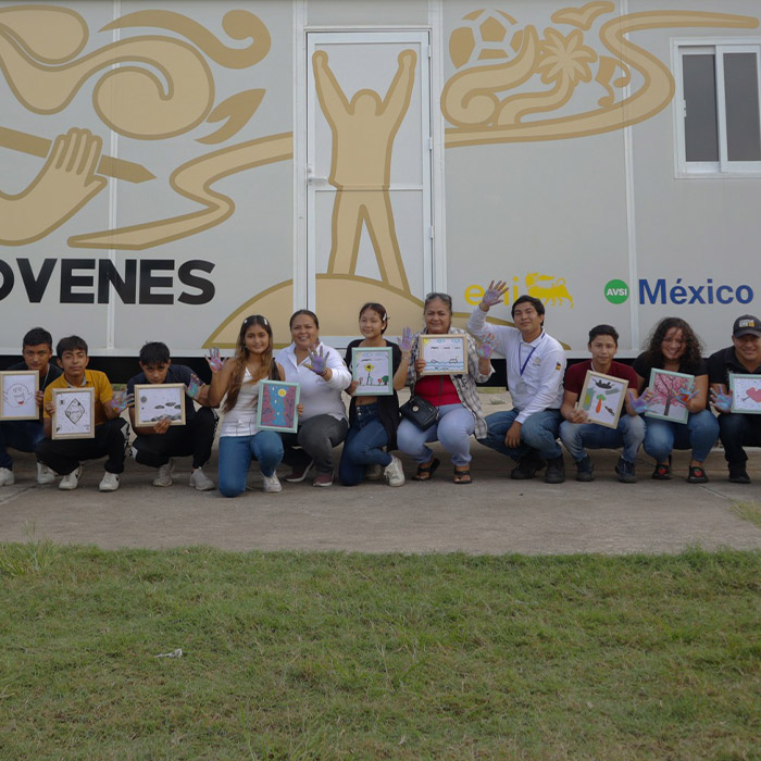 foto niños abrazándose