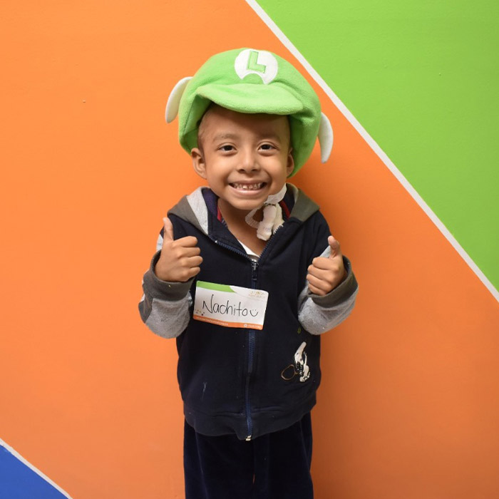 foto niños abrazándose